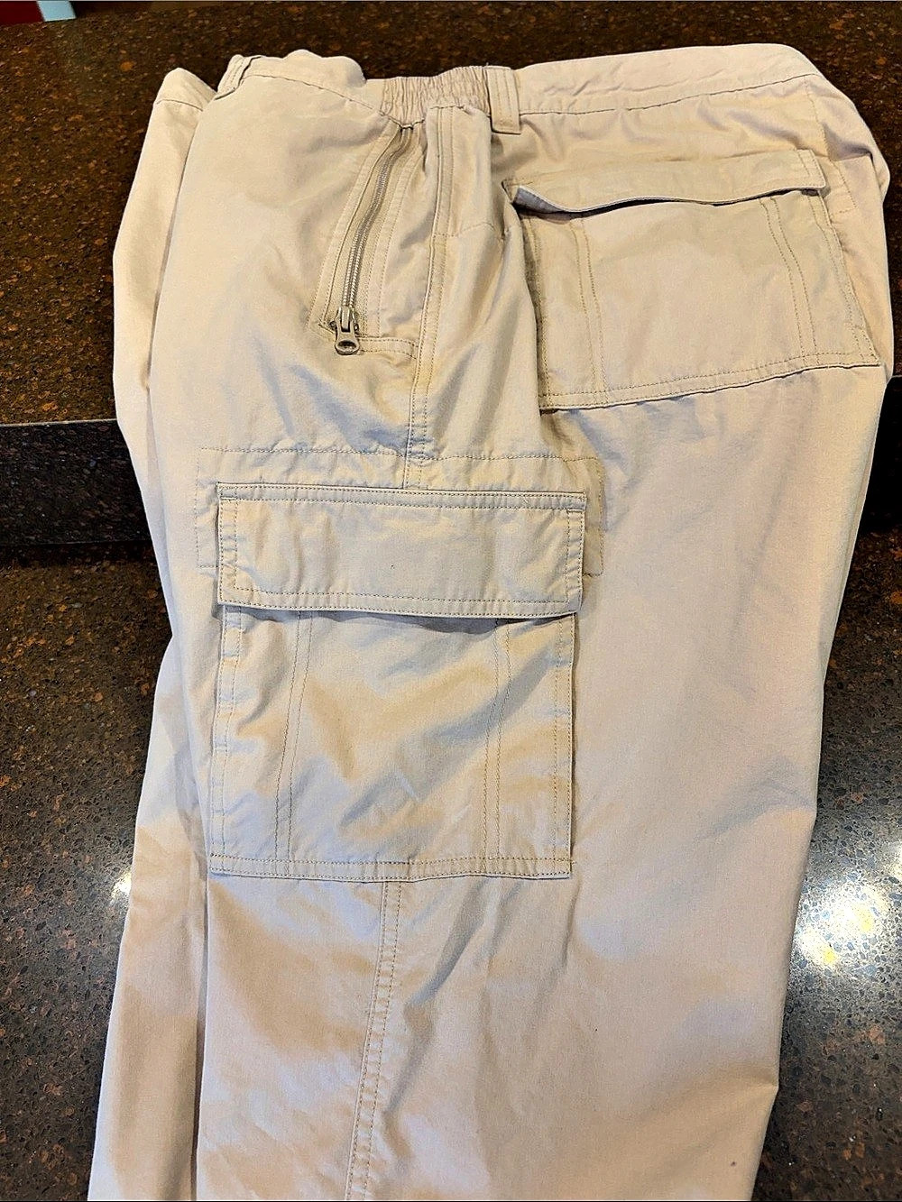 Magellan's Travel Gear Beige Waist 42
